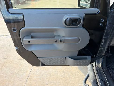 Used 2010 Jeep Wrangler Sport AWD/4WD image 12