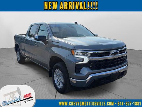 Used 2023 Chevrolet Silverado 1500 LT w/ Protection Package AWD/4WD image 3