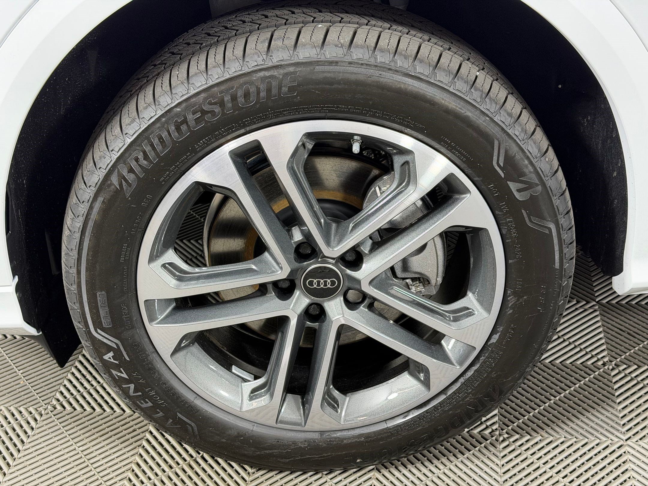New 2026 Audi Q5 Premium AWD/4WD image 13