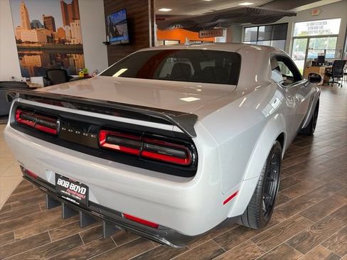 Used 2022 Dodge Challenger SRT Hellcat Redeye RWD image 5