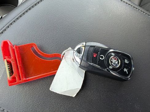 Used 2023 Buick Enclave Avenir w/ Avenir Technology Package image 29