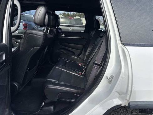 Used 2017 Jeep Grand Cherokee Trailhawk w/ Trailhawk Luxury Group image 29