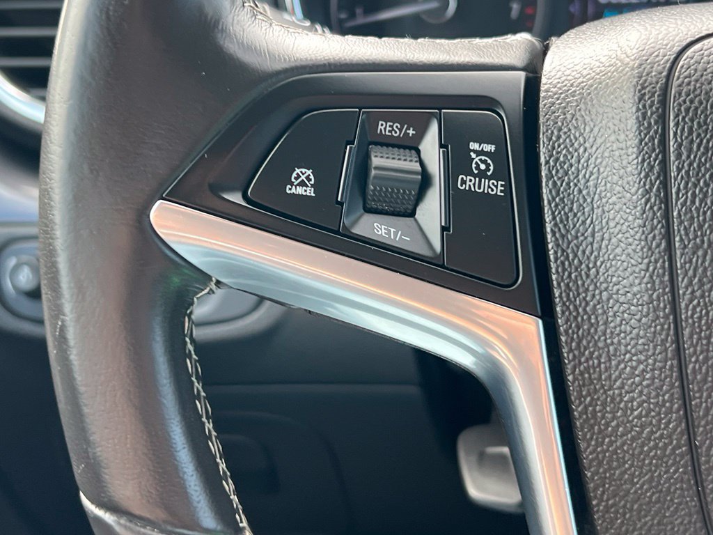 Used 2020 Buick Encore Preferred FWD image 34