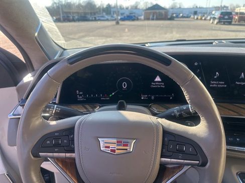Used 2021 Cadillac Escalade Sport Platinum image 10