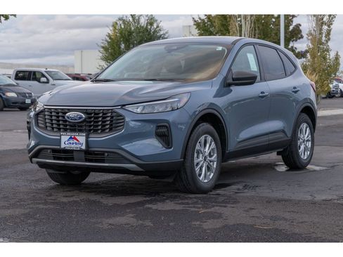New 2026 Ford Escape Active w/ Cold Weather Package image 7