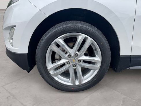 Used 2019 Chevrolet Equinox Premier AWD/4WD image 14