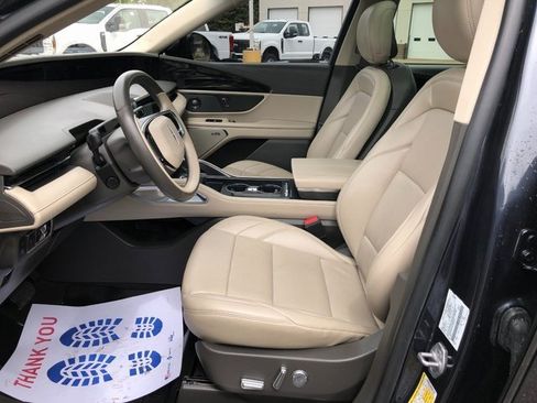 Used 2024 Lincoln Nautilus Premier w/ Equipment Group 102A image 20