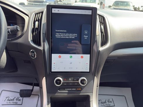 Used 2024 Ford Edge SEL AWD/4WD image 13