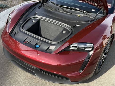 Certified 2022 Porsche Taycan 4S image 31