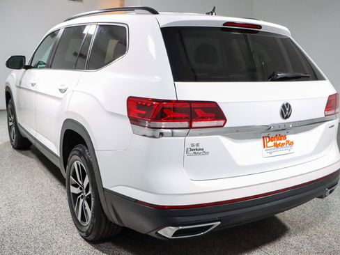 Used 2023 Volkswagen Atlas SE image 9