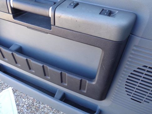 Used 2012 Ford F250 XLT w/ XLT Value Pkg image 31