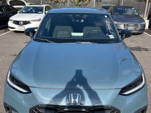 Used 2023 Honda HR-V Sport image 18