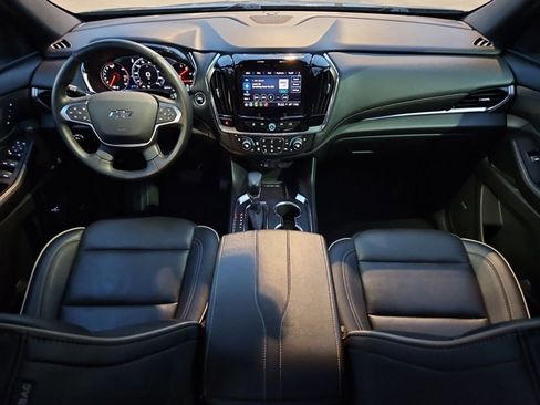 Used 2023 Chevrolet Traverse Premier w/ Redline Edition image 19