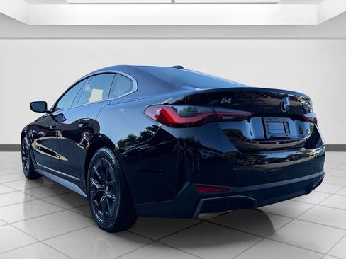 Used 2023 BMW i4 eDrive35 RWD image 3