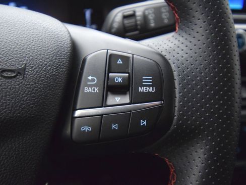 Used 2025 Ford Escape ST-Line AWD/4WD image 32