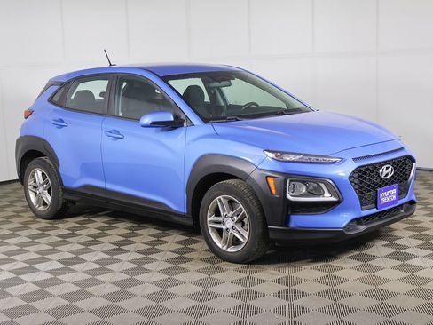 Used 2018 Hyundai Kona SE AWD/4WD image 2