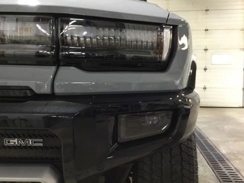 New 2025 GMC Hummer EV 3X image 12