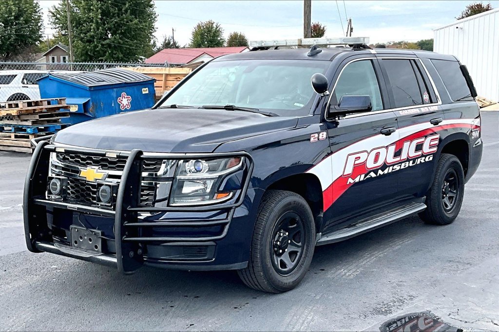 Used 2017 Chevrolet Tahoe 4WD w/ Remote Keyless Entry Package image 2