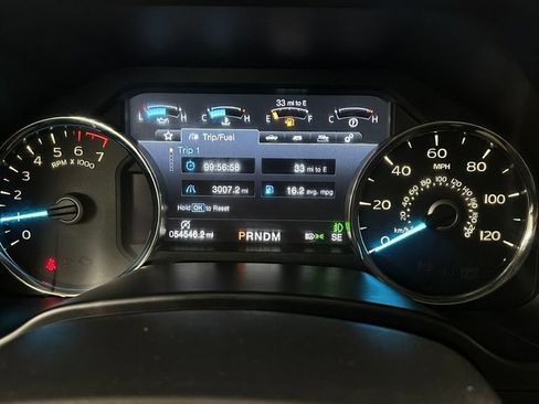 Used 2020 Ford F150 Lariat w/ Equipment Group 502A Luxury AWD/4WD image 19