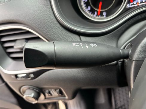 Used 2020 Jeep Cherokee Trailhawk w/ Cold Weather Group image 19