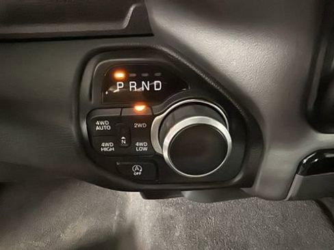 Used 2024 RAM 1500 Big Horn AWD/4WD image 22
