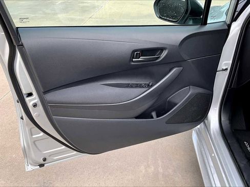 New 2026 Toyota Corolla LE image 10