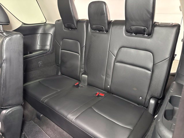 Used 2024 Nissan Pathfinder SL AWD/4WD image 28