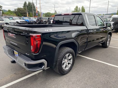 Used 2023 GMC Sierra 1500 SLT image 7