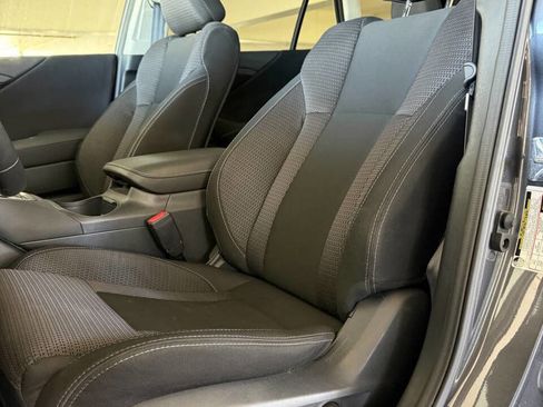 Used 2025 Subaru Outback Premium image 20