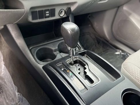 Used 2015 Toyota Tacoma 2WD Access Cab image 23
