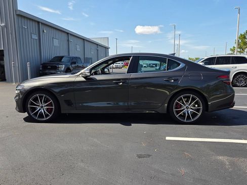 Used 2025 Genesis G70 2.5T RWD image 4