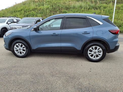 Used 2023 Ford Escape Active AWD/4WD image 4