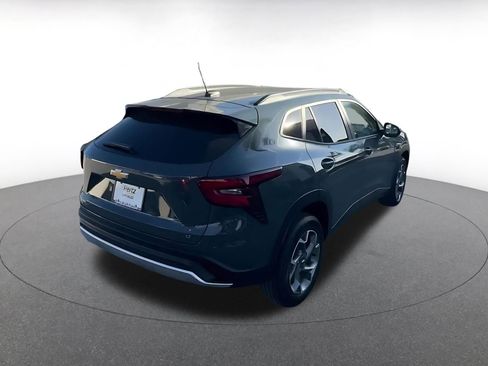 Used 2025 Chevrolet Trax LT image 15