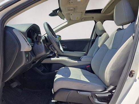 Used 2021 Honda HR-V EX image 22