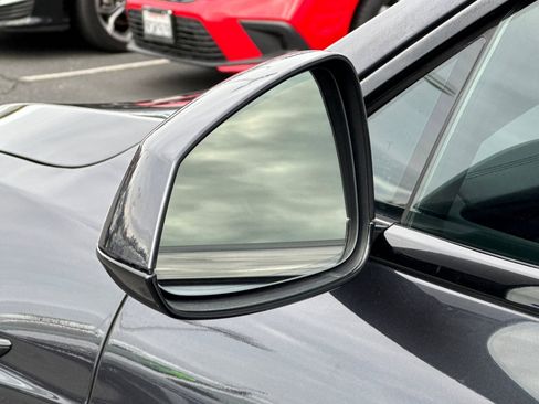 Used 2024 Tesla Model S image 49