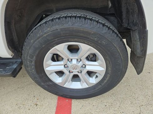 Used 2024 Toyota 4Runner SR5 image 25