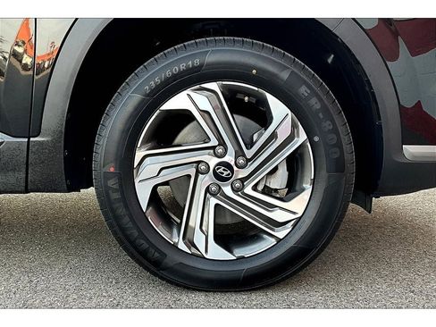 Used 2023 Hyundai Santa Fe SEL image 9