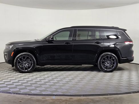 Used 2026 Jeep Grand Cherokee L Summit w/ Obsidian Package AWD/4WD image 3