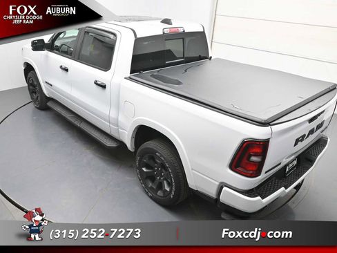 Used 2025 RAM 1500 Big Horn AWD/4WD image 30