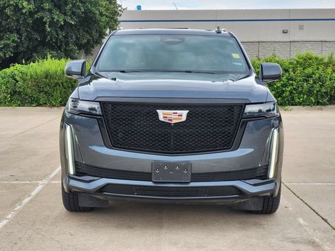 Used 2021 Cadillac Escalade ESV Sport w/ Driver Assist Tech Package AWD/4WD image 2