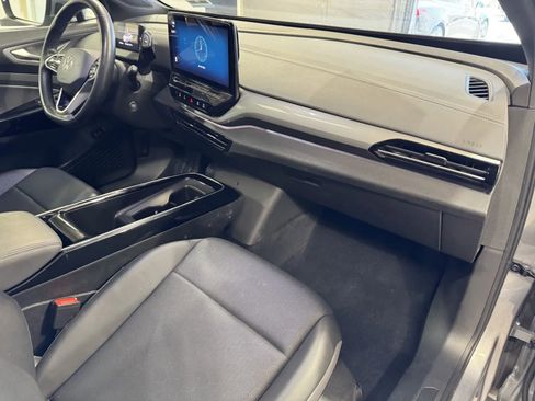 Used 2023 Volkswagen ID.4 Pro S image 5