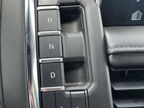 Used 2022 Chevrolet Tahoe LT AWD/4WD image 38