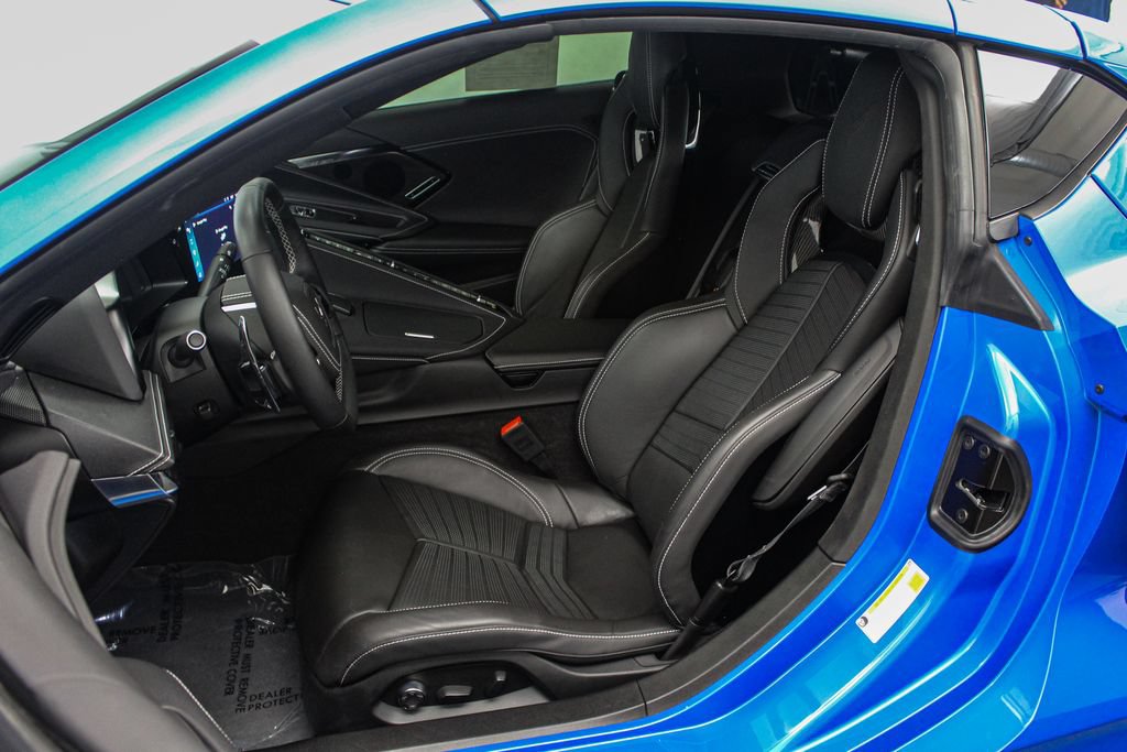 Used 2025 Chevrolet Corvette Stingray Preferred Cpe w/ Stealth Interior Trim Package RWD image 28