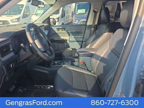 Certified 2025 Ford Maverick Lariat w/ Black Appearance Package image 22