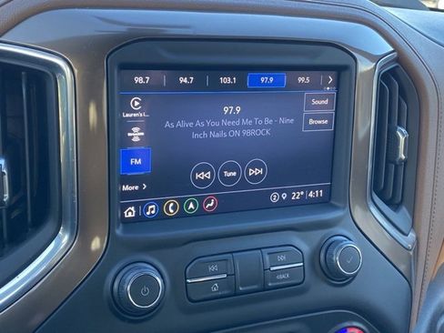 Used 2022 Chevrolet Silverado 2500 High Country image 17