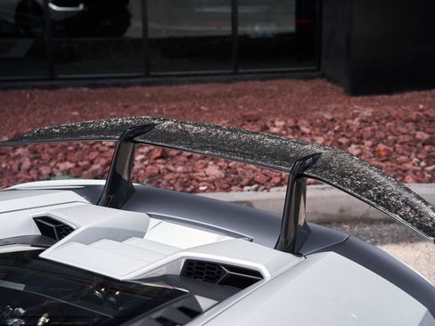 Used 2018 Lamborghini Huracan AWD/4WD image 63