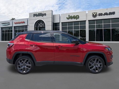 New 2026 Jeep Compass Limited AWD/4WD image 2