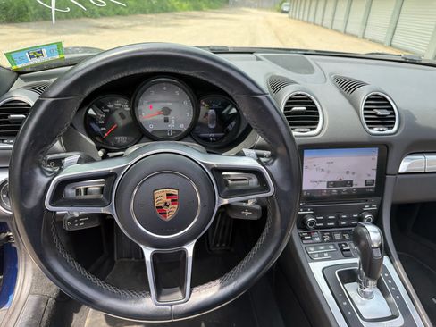 Certified 2020 Porsche 718 Boxster S RWD image 11