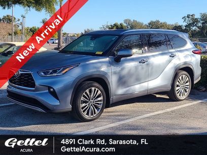 Used 2021 Toyota Highlander Platinum