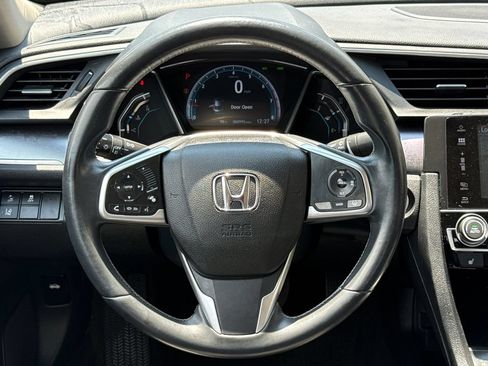 Used 2016 Honda Civic Touring image 14